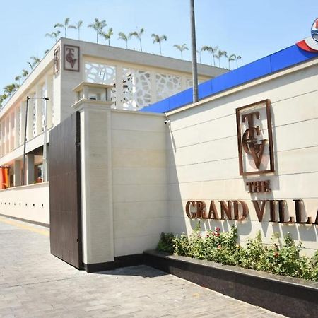 The Grand Village Moradabad Buitenkant foto