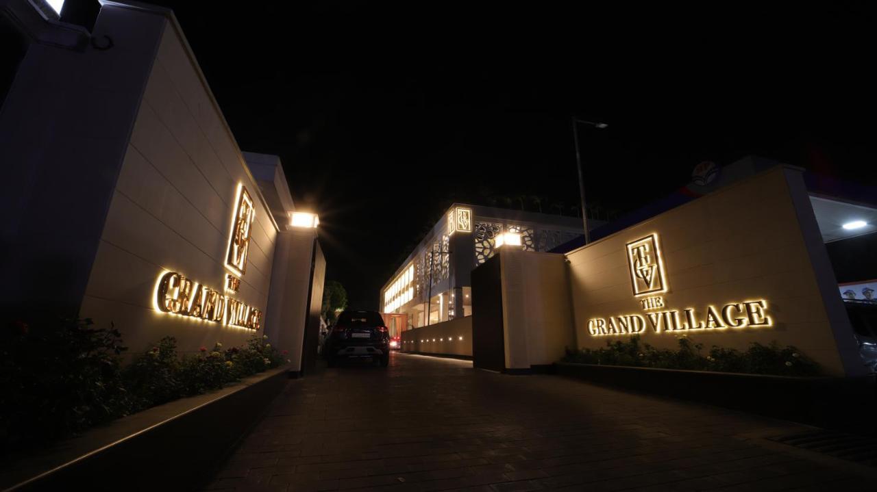 The Grand Village Moradabad Buitenkant foto